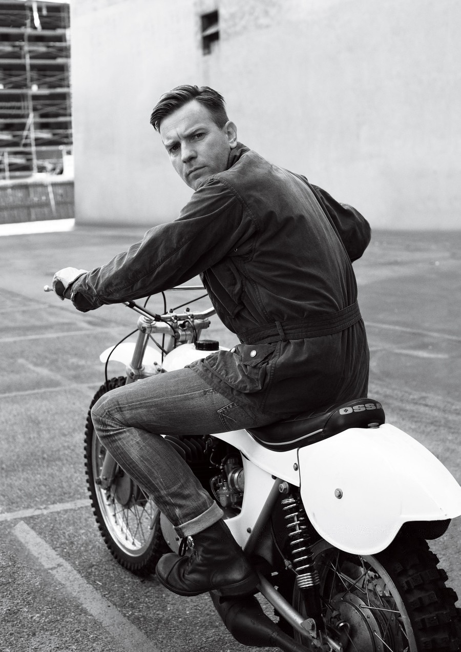 Ewan-MacGregor-Motorcycle.jpg