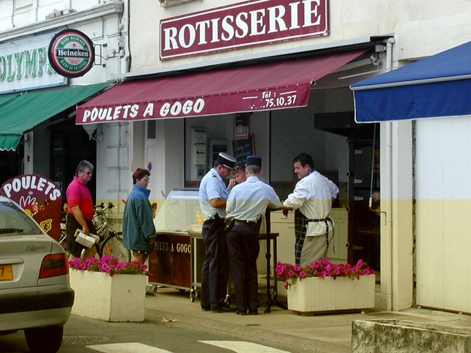 Poulets a gogo.jpg